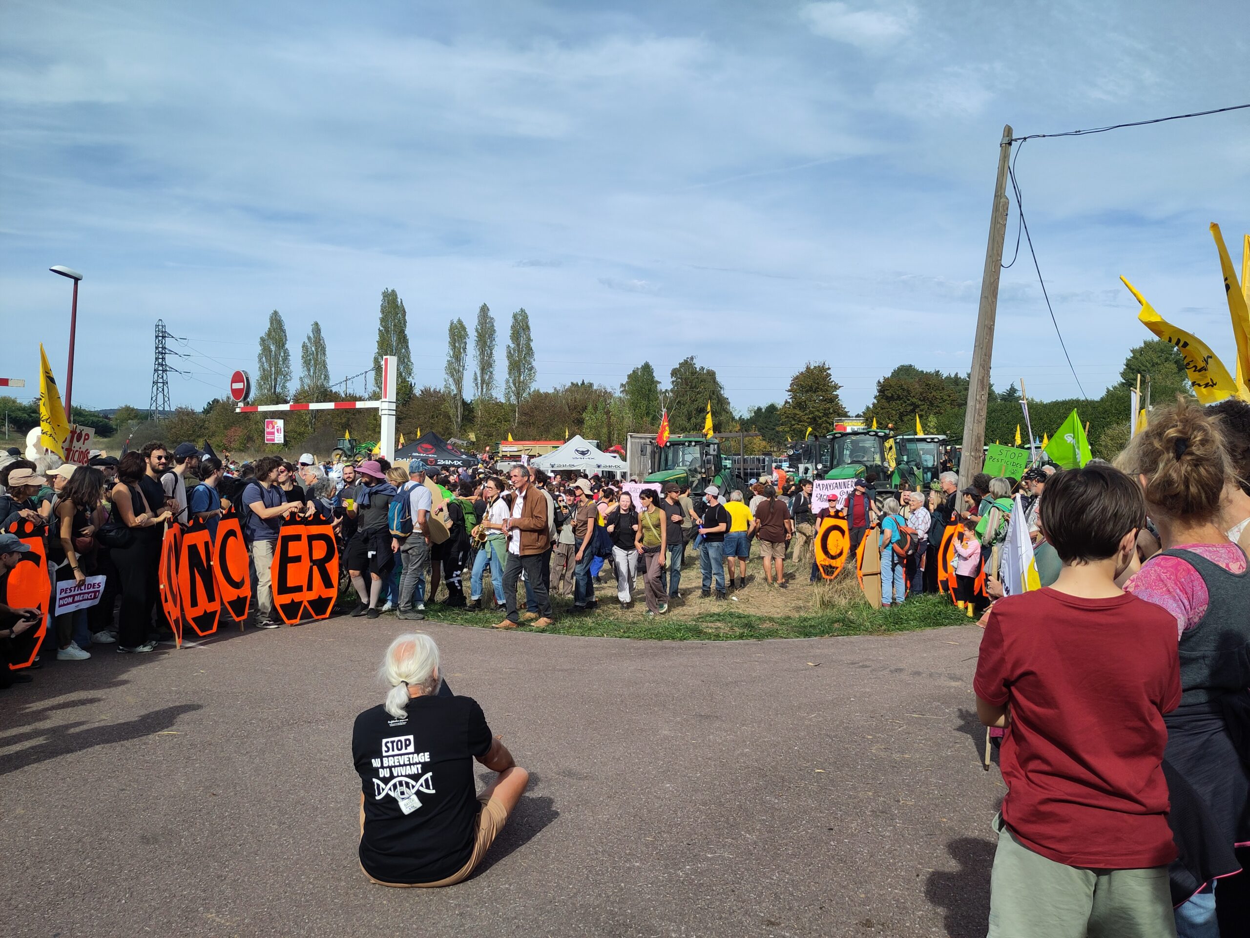 Lire la suite à propos de l’article STOP PESTICIDES – Arrêtons SYNGENTA – MOBILISATION INTERNATIONALE le 3 OCTOBRE